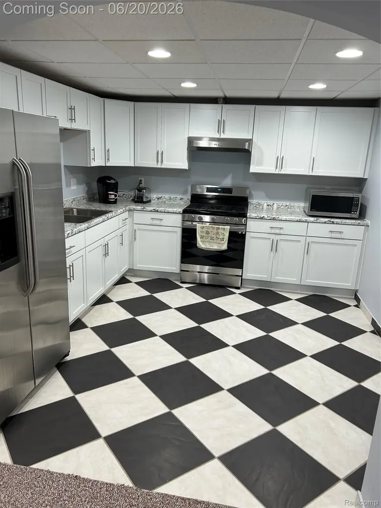 56334 Birkdale Drive Macomb Township MI 48042