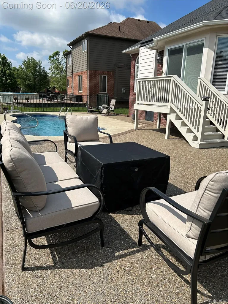 56334 Birkdale Drive Macomb Township MI 48042