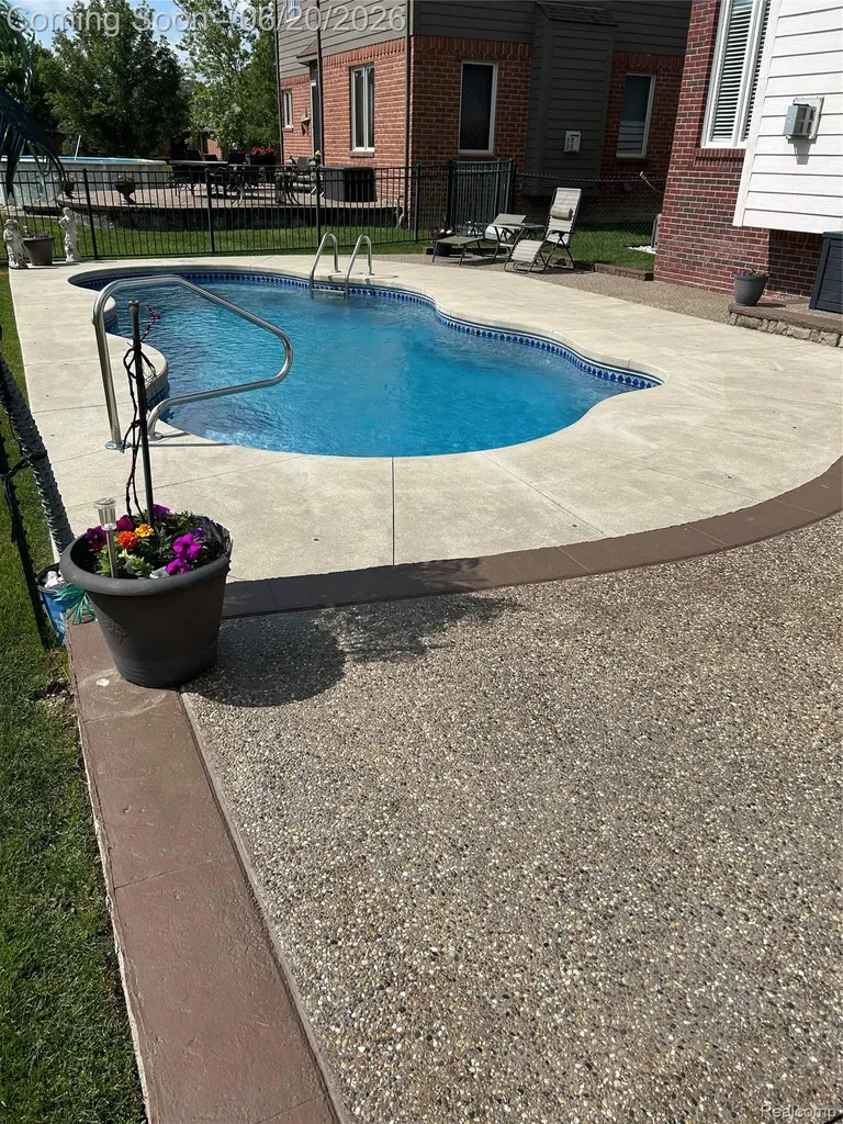 56334 Birkdale Drive Macomb Township MI 48042