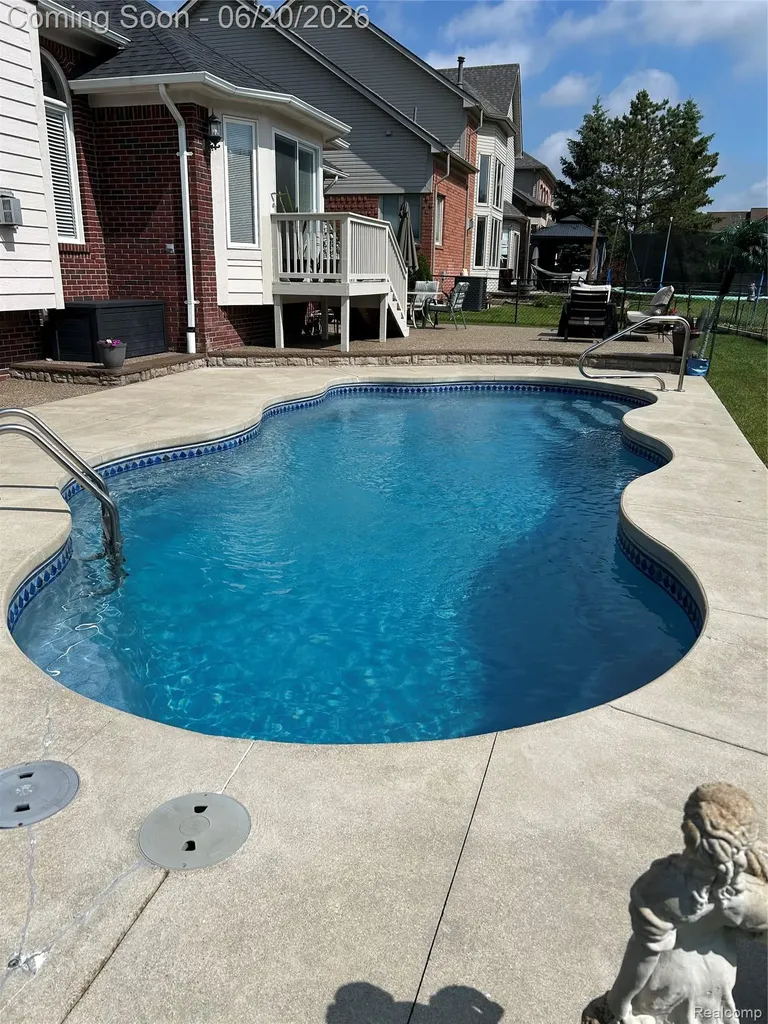 56334 Birkdale Drive Macomb Township MI 48042