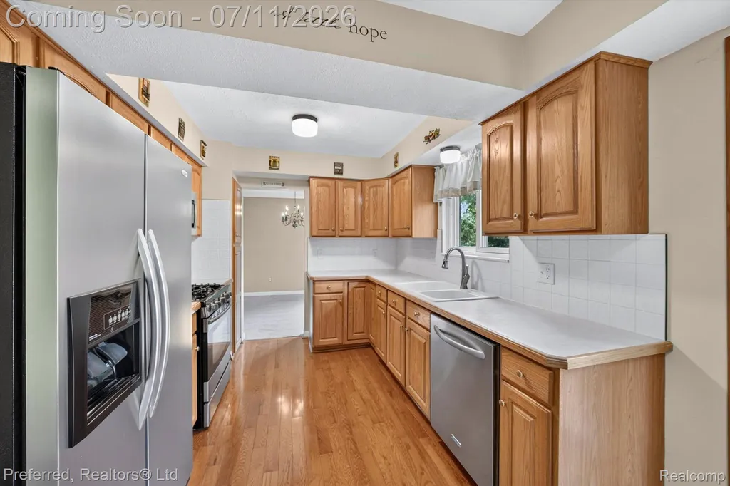 46596 Maidstone Road Canton Charter Township MI 48187