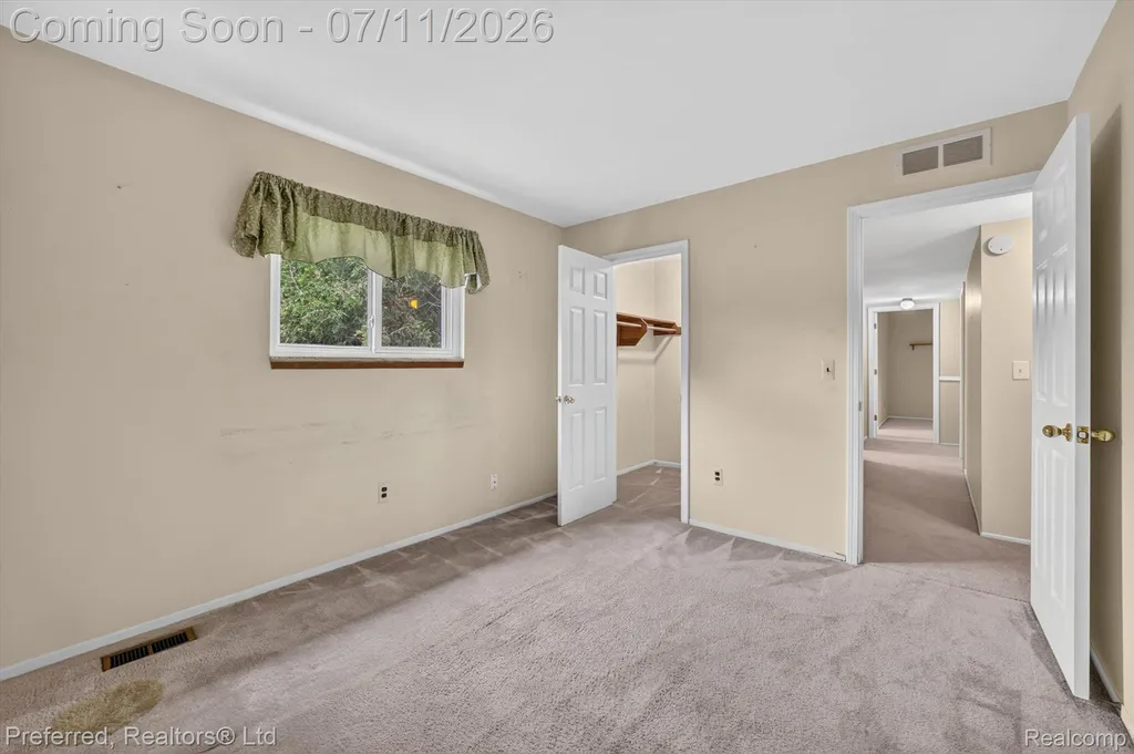 46596 Maidstone Road Canton Charter Township MI 48187