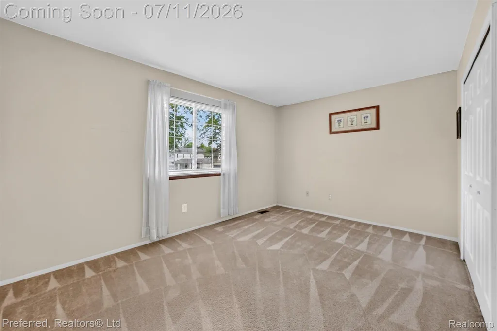 46596 Maidstone Road Canton Charter Township MI 48187