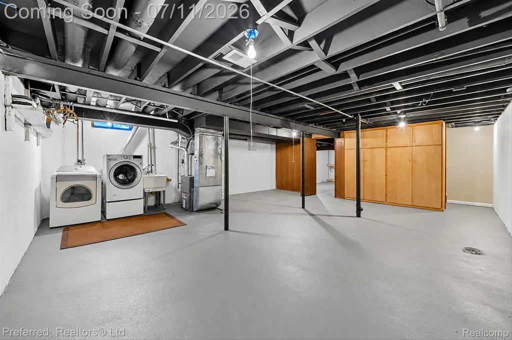 46596 Maidstone Road Canton Charter Township MI 48187