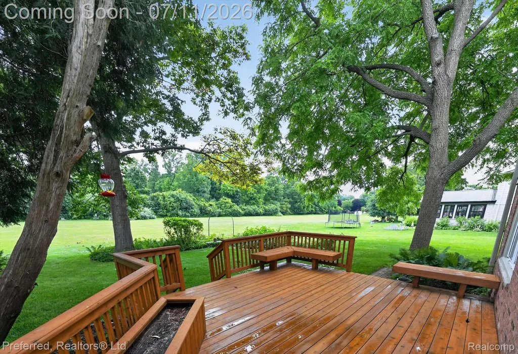 46596 Maidstone Road Canton Charter Township MI 48187