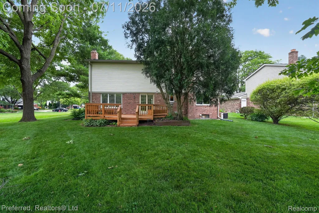 46596 Maidstone Road Canton Charter Township MI 48187