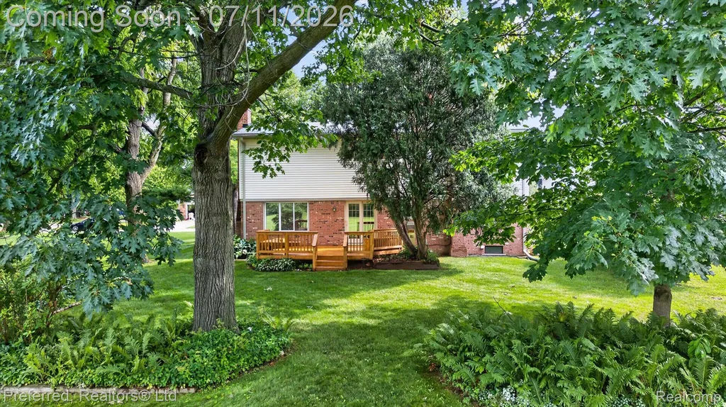 46596 Maidstone Road Canton Charter Township MI 48187