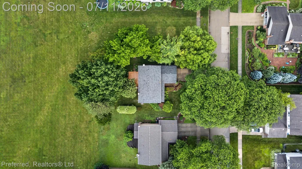 46596 Maidstone Road Canton Charter Township MI 48187