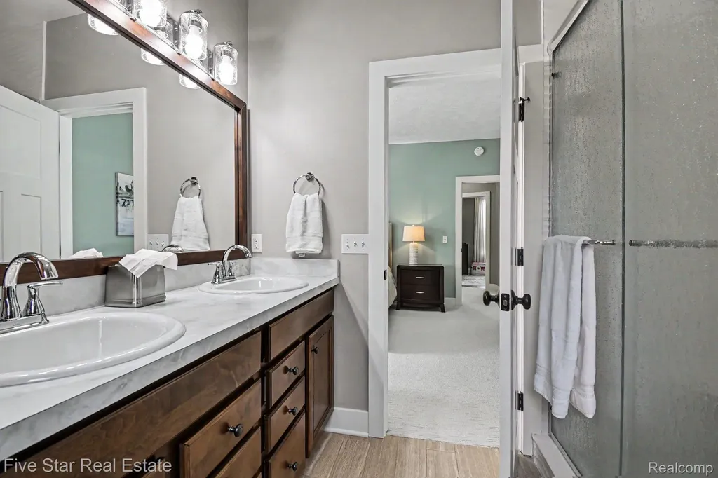 3245 Deep Rose Drive Georgetown Charter Township MI 49426
