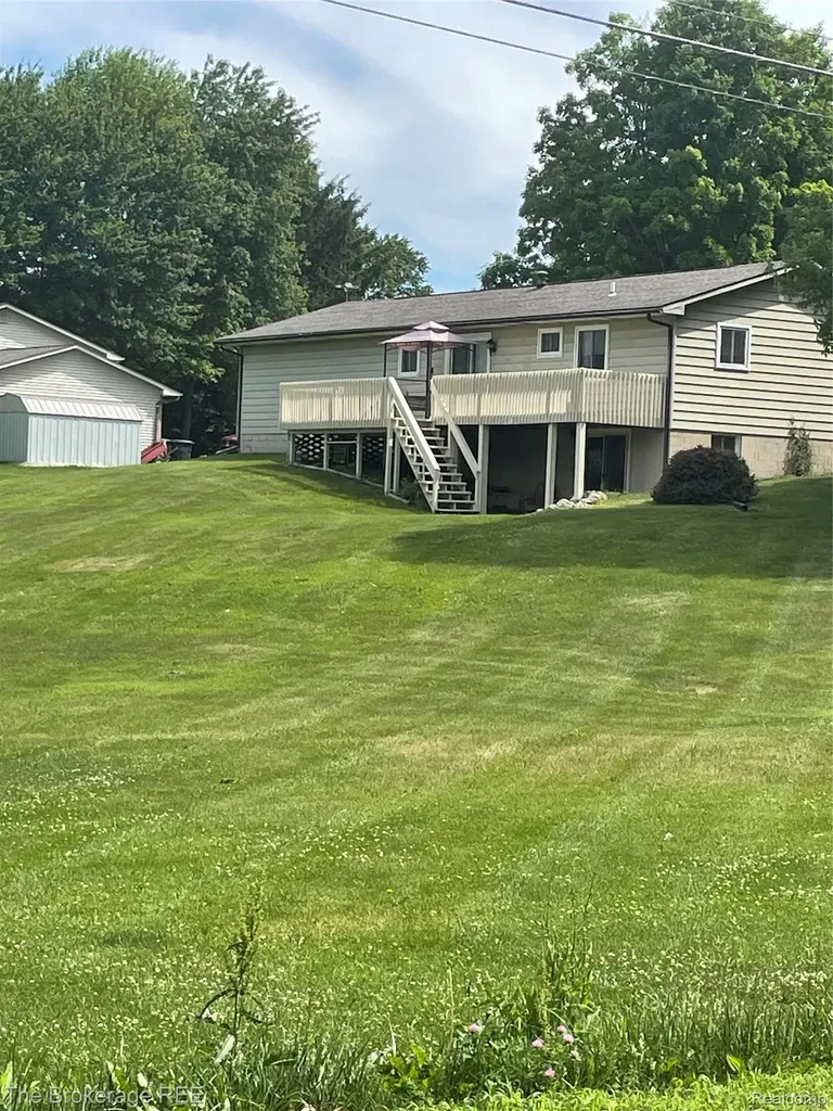 2267 Sandpiper Drive Oregon Township MI 48446