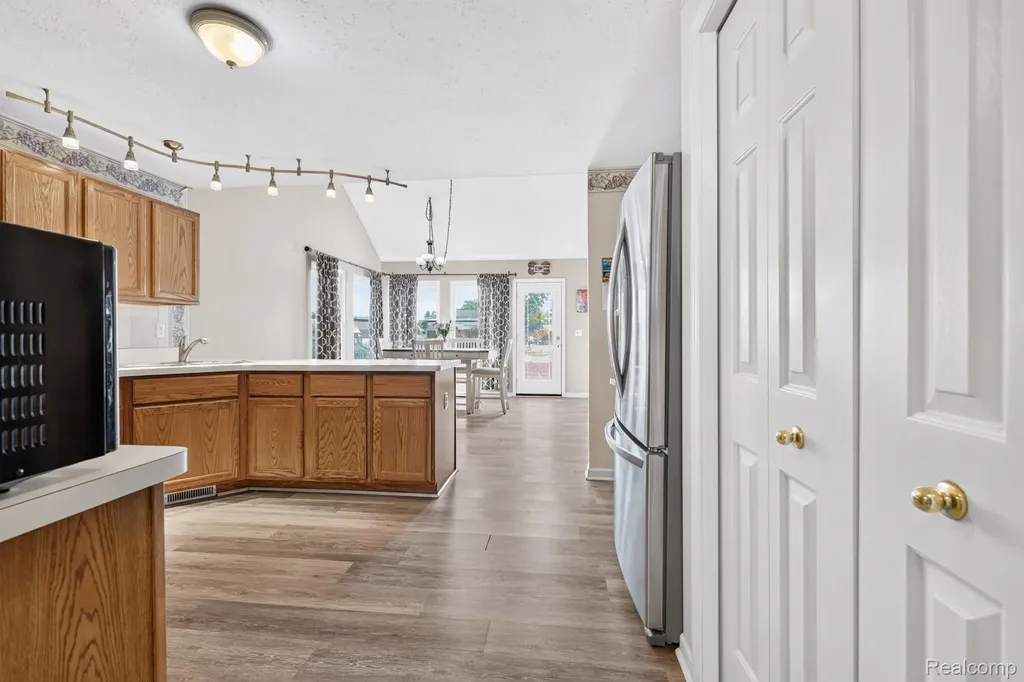 27681 Mill Creek Drive Brownstown Charter Township MI 48183