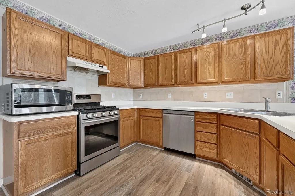27681 Mill Creek Drive Brownstown Charter Township MI 48183