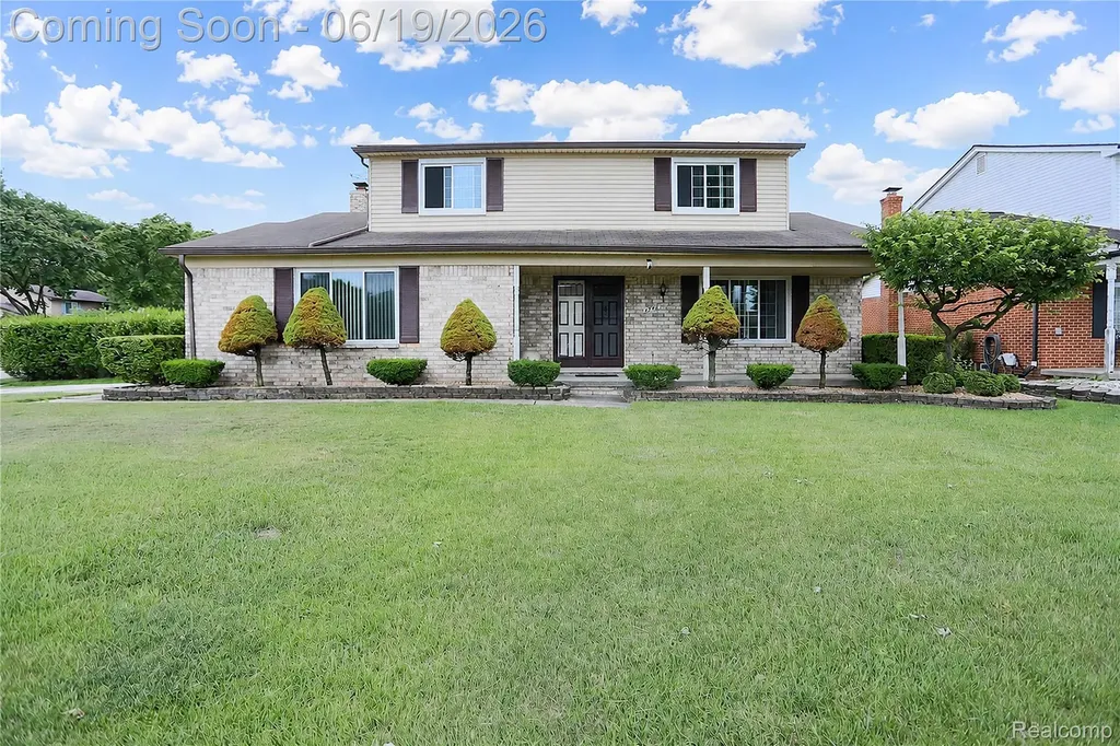 4788 Bloomfield Drive Sterling Heights City MI 48310