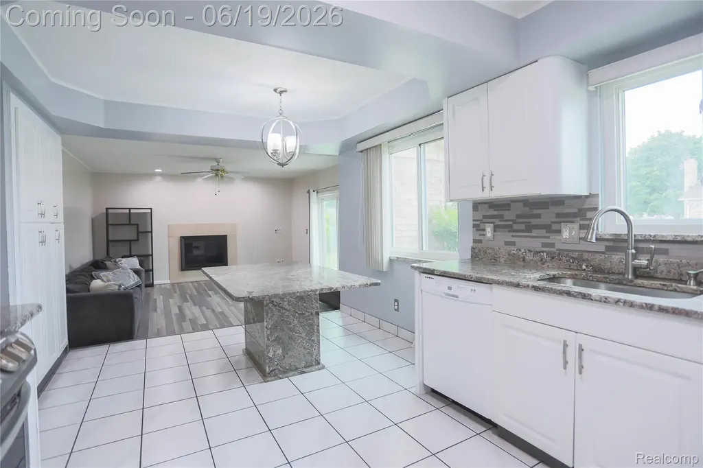 4788 Bloomfield Drive Sterling Heights City MI 48310