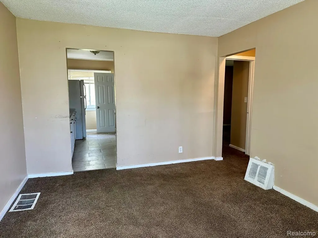 18445 Alcoy Street Detroit City MI 48205