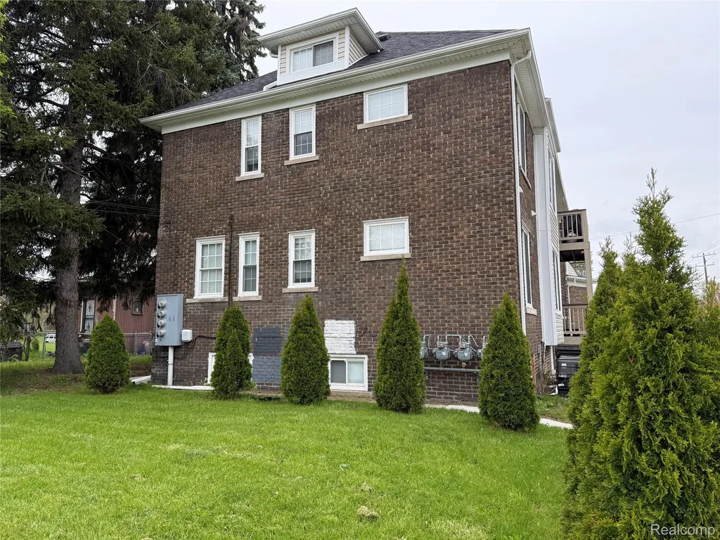 458 Hague Street Detroit City MI 48202