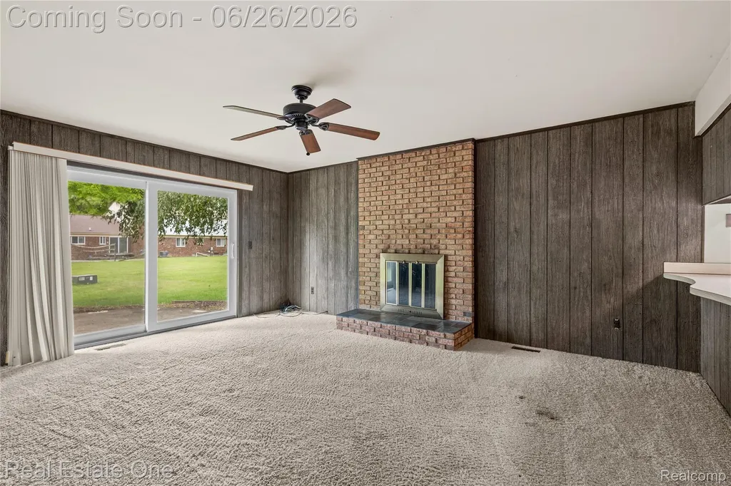 1949 Pelican Court Troy City MI 48084