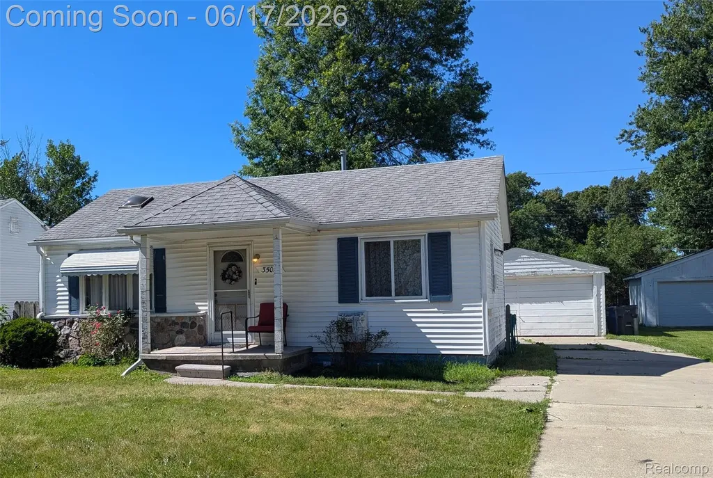 35054 Glen Street Westland City MI 48186
