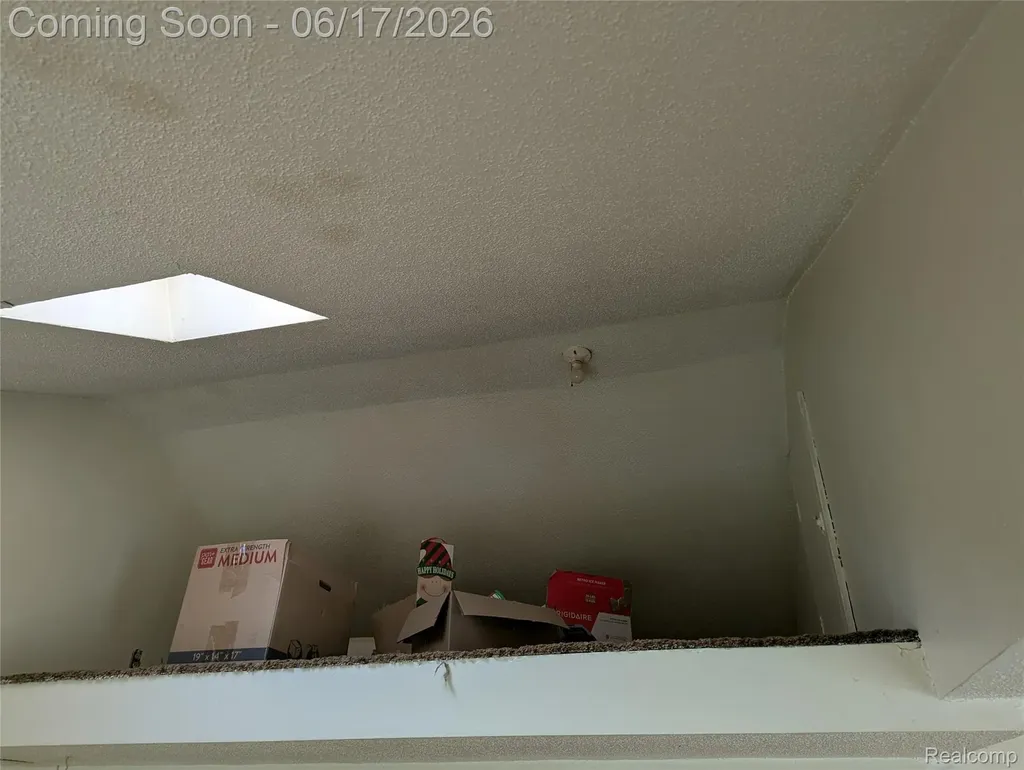 35054 Glen Street Westland City MI 48186