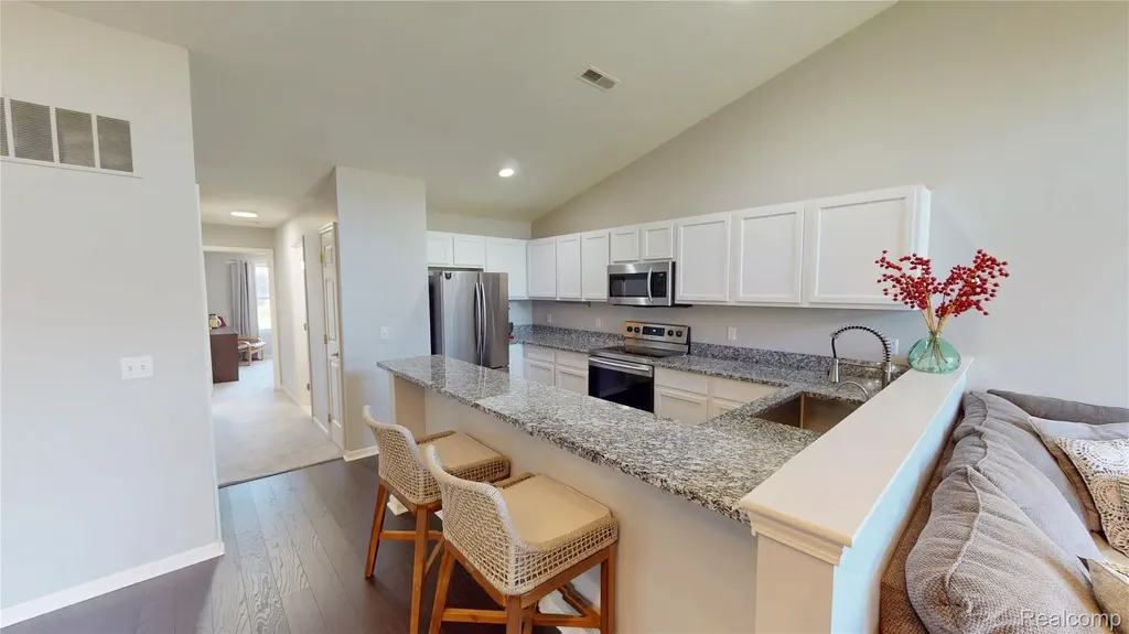 2916 Signature Boulevard Ann Arbor City MI 48103