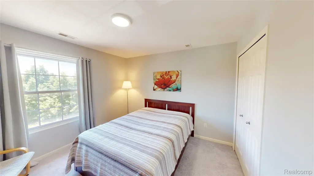 2916 Signature Boulevard Ann Arbor City MI 48103