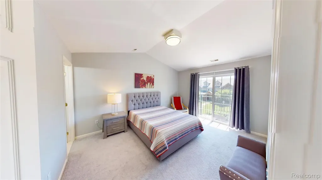 2916 Signature Boulevard Ann Arbor City MI 48103