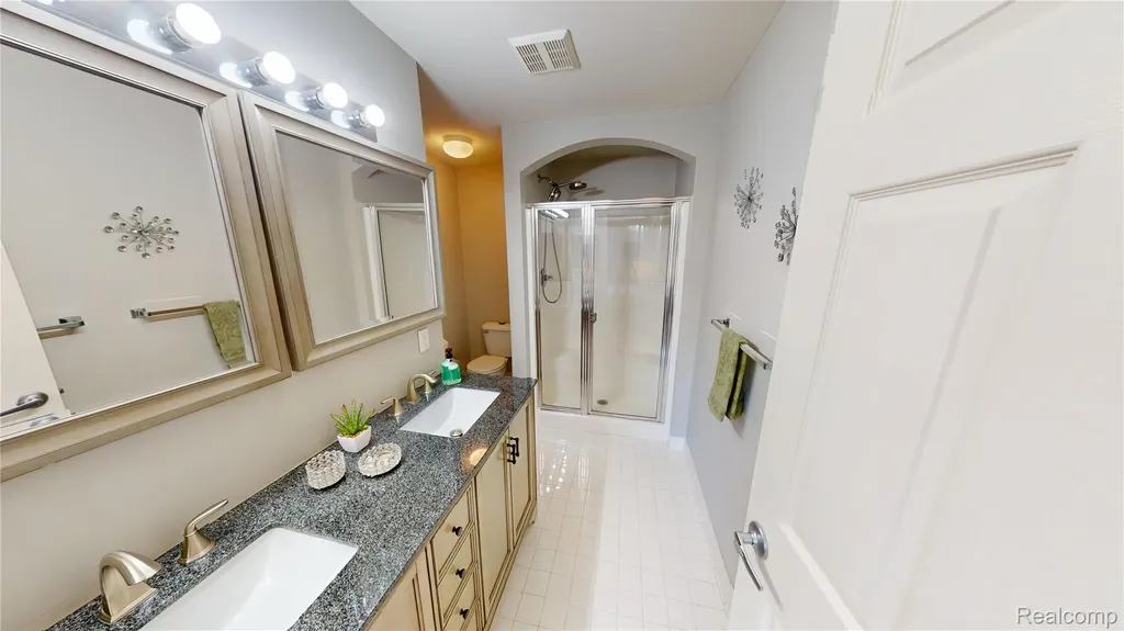 2916 Signature Boulevard Ann Arbor City MI 48103