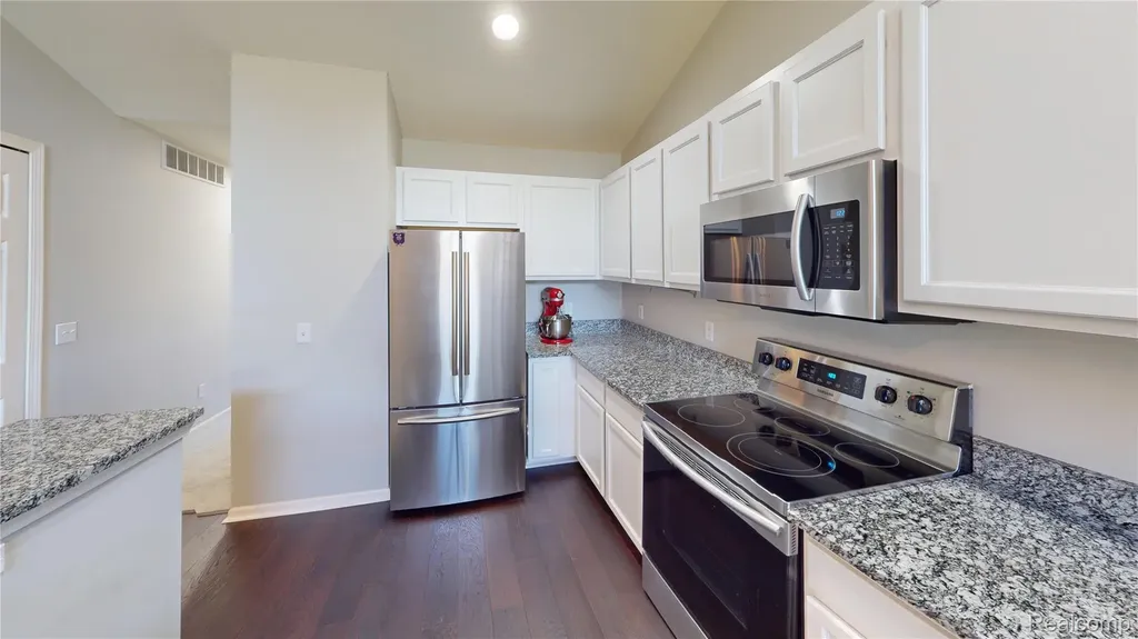 2916 Signature Boulevard Ann Arbor City MI 48103