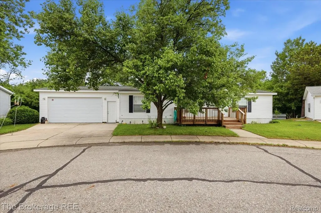 2500 Mann Mann Road Independence Charter Township MI 48346