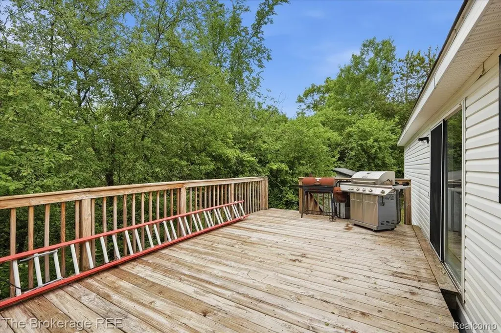 2500 Mann Mann Road Independence Charter Township MI 48346
