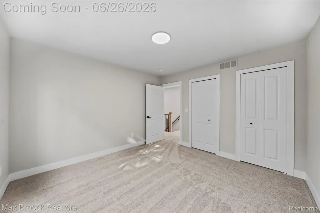 34575 Jefferson Avenue Harrison Charter Township MI 48045