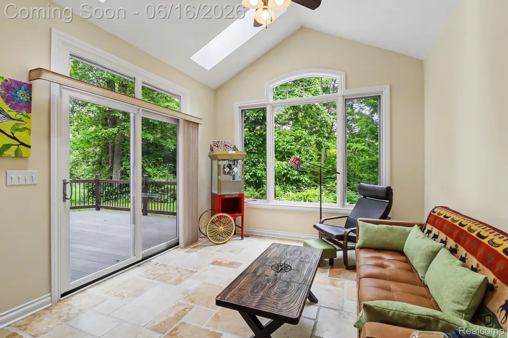 10490 Deer Ridge Trail Rose Township MI 48442