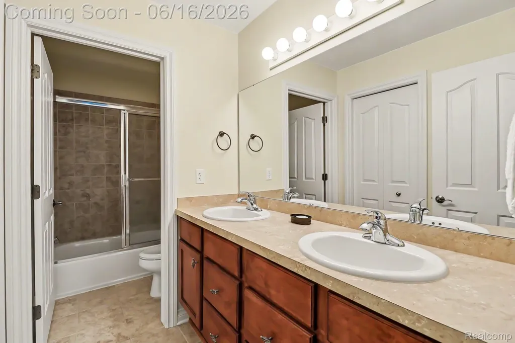 10490 Deer Ridge Trail Rose Township MI 48442