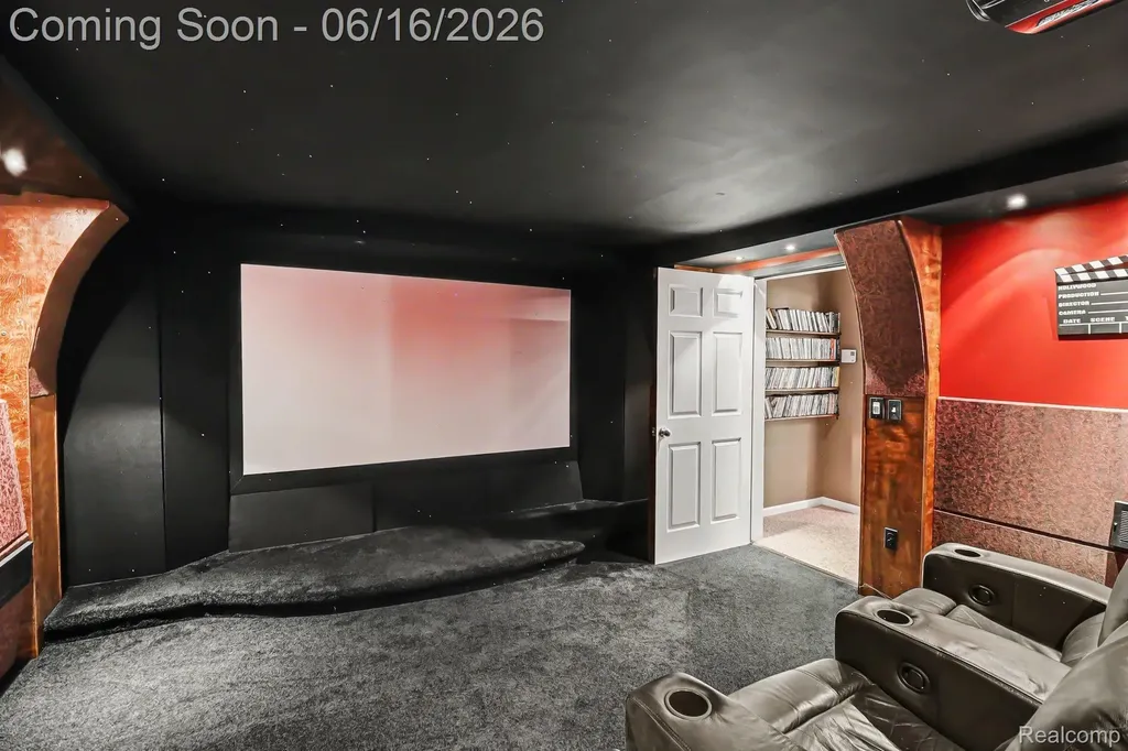 10490 Deer Ridge Trail Rose Township MI 48442