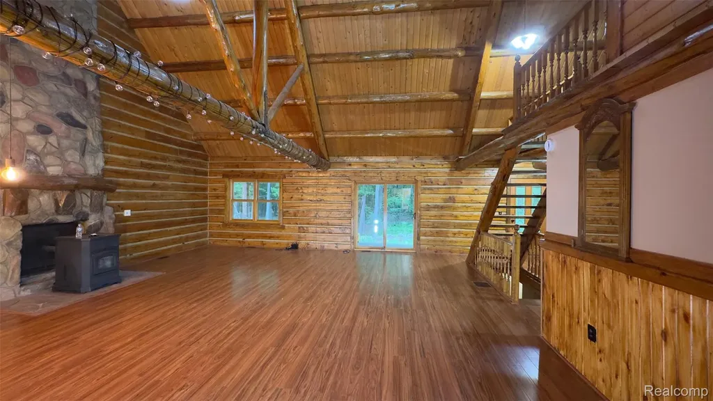 2608 E Sutton Road Metamora Township MI 48455