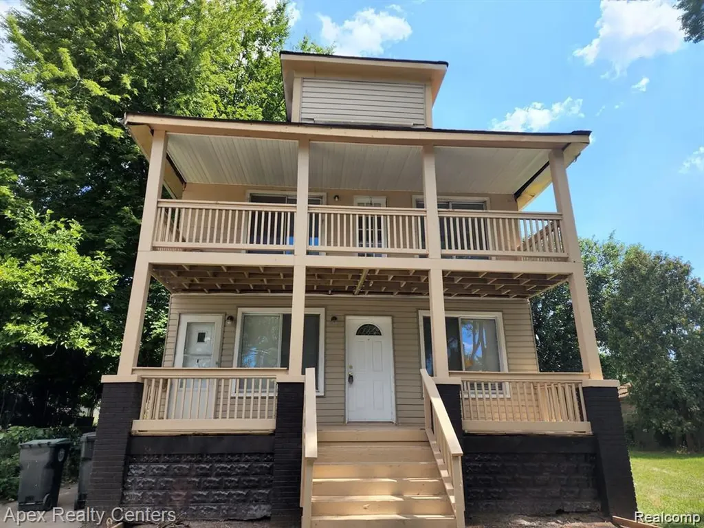 17358 Clarann Street Melvindale City MI 48122