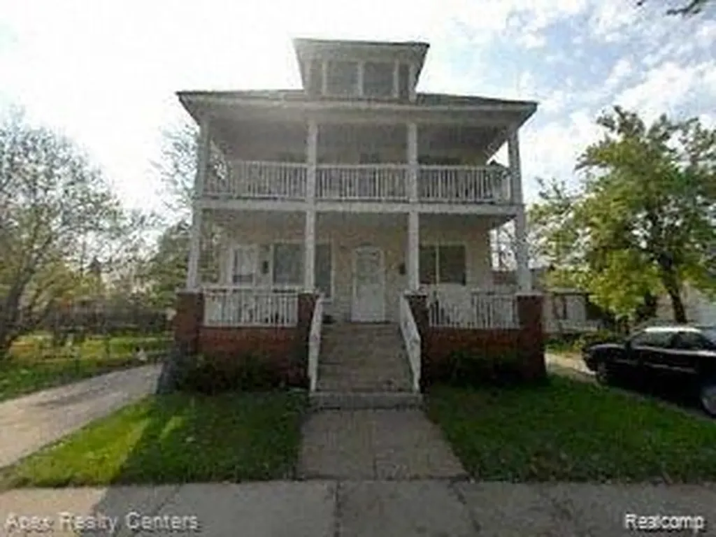 17358 Clarann Street Melvindale City MI 48122