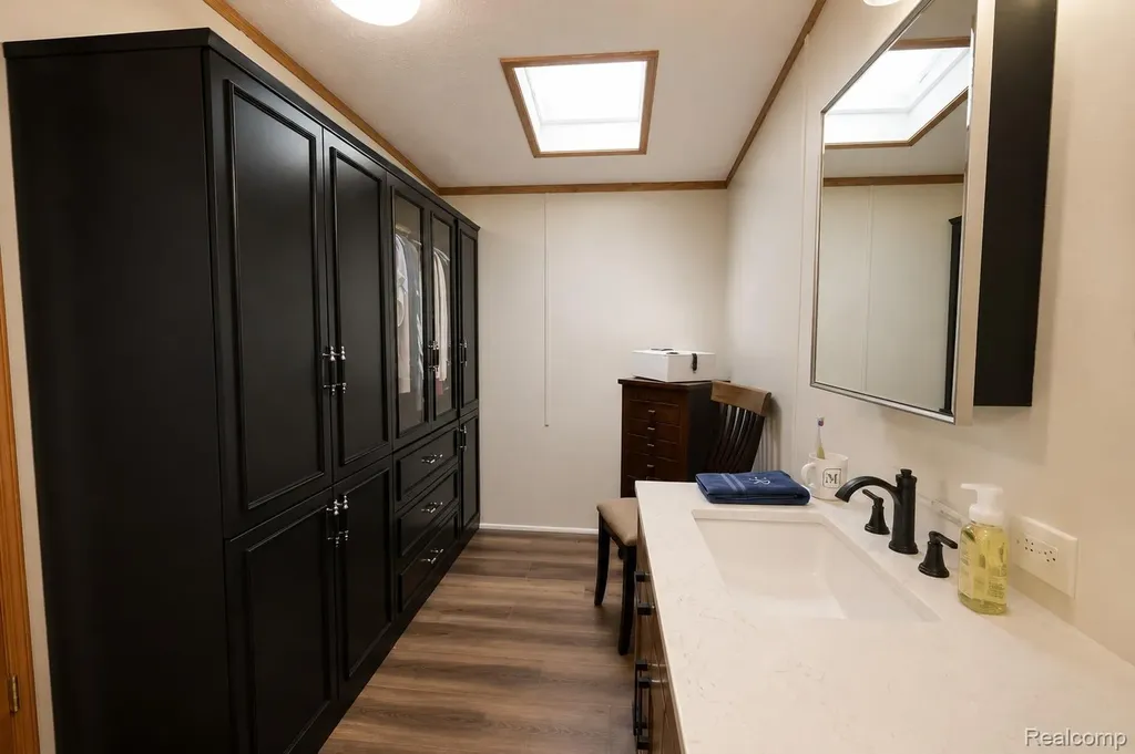23 Highland Terrace White Lake Charter Township MI 48386