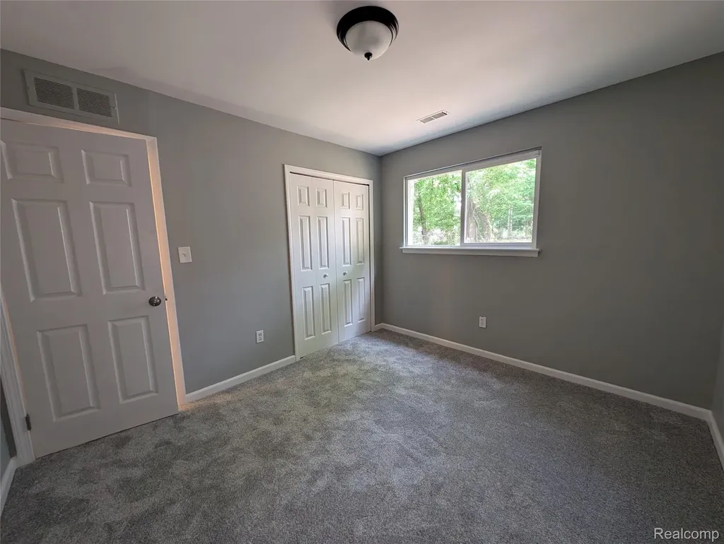 15072 Bramell Street Detroit City MI 48223