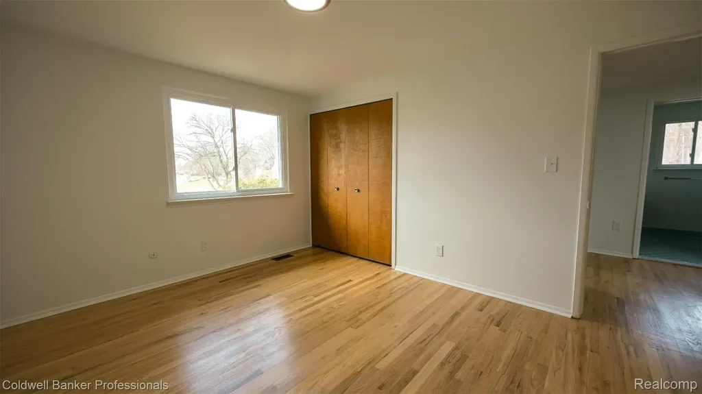 20240 Wildhern Street Southfield City MI 48076