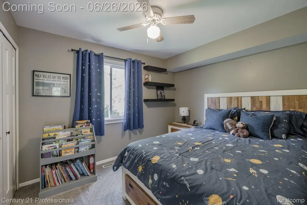 500 Neptune Drive Brandon Charter Township MI 48462