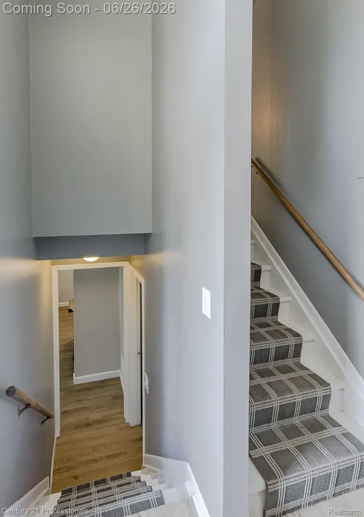 500 Neptune Drive Brandon Charter Township MI 48462