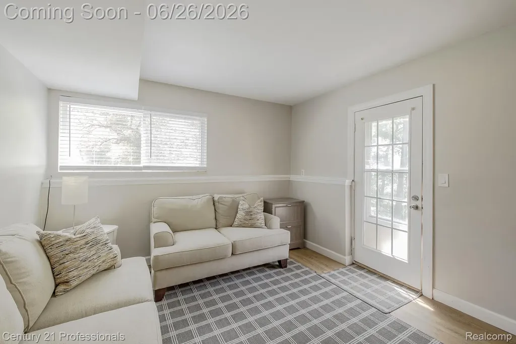 500 Neptune Drive Brandon Charter Township MI 48462