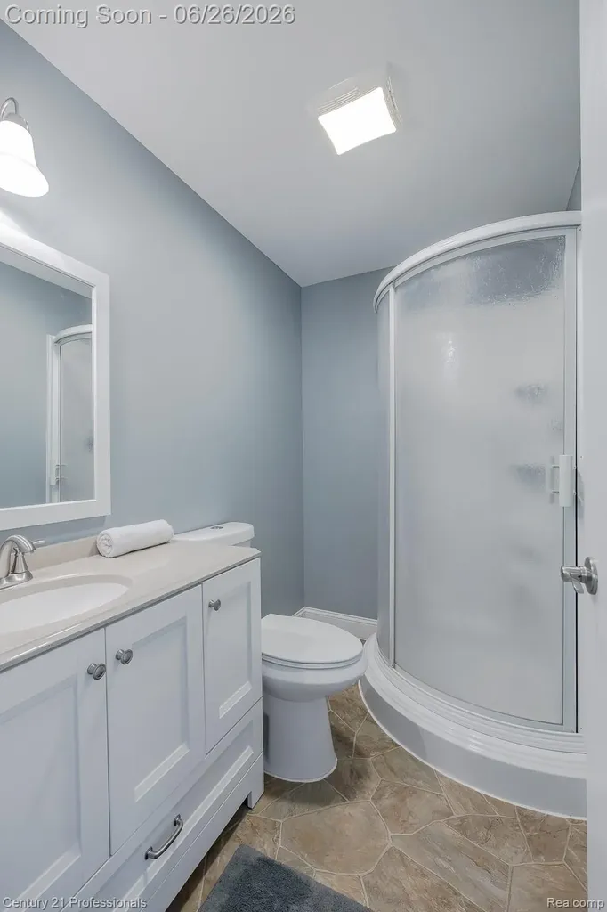 500 Neptune Drive Brandon Charter Township MI 48462