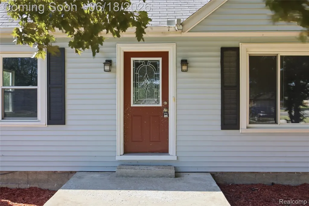 3408 N River Road Fort Gratiot Charter Township MI 48059