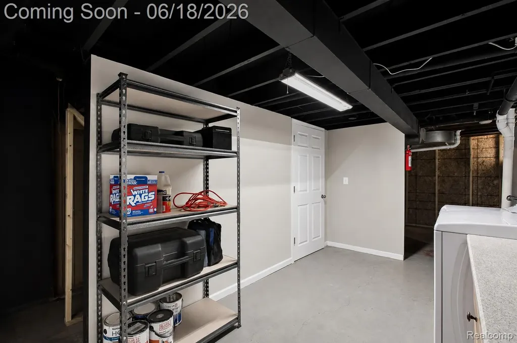 3408 N River Road Fort Gratiot Charter Township MI 48059