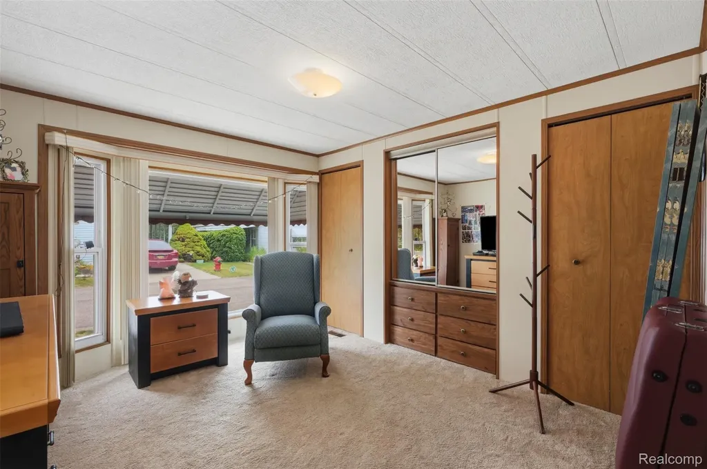 2689 Chickadee Street Rochester Hills City MI 48309