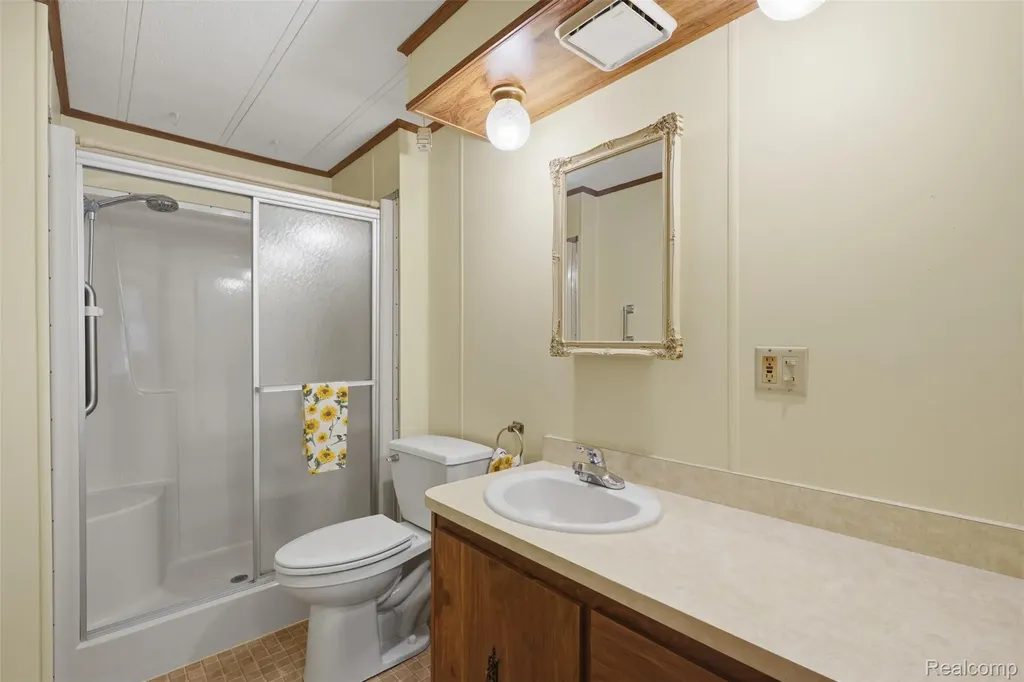 2689 Chickadee Street Rochester Hills City MI 48309