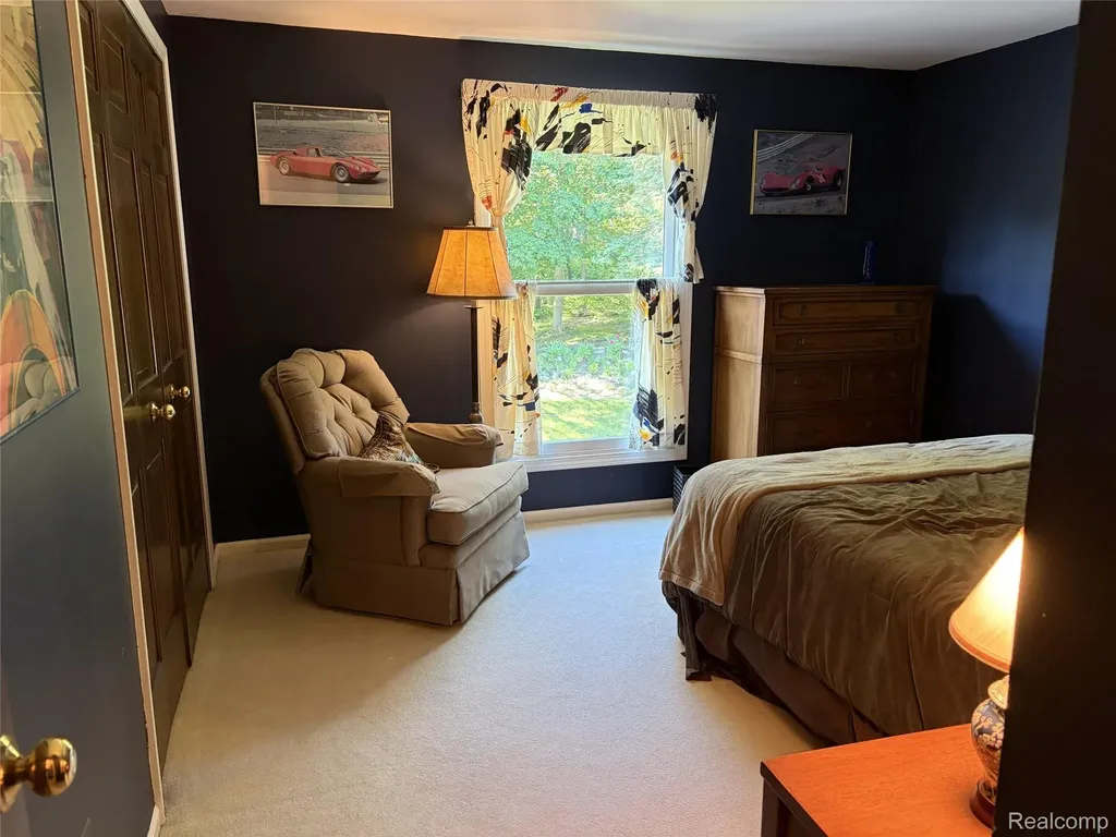 2534 Topsham Drive Rochester Hills City MI 48306