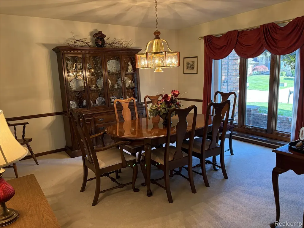 2534 Topsham Drive Rochester Hills City MI 48306